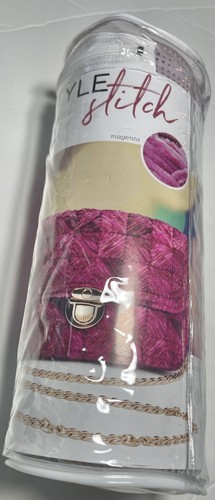 LION BRAND - STYLE STITCH HANDBAG KIT 1pk. MAGENTA. I Combine Ship, See Details - Picture 1 of 4