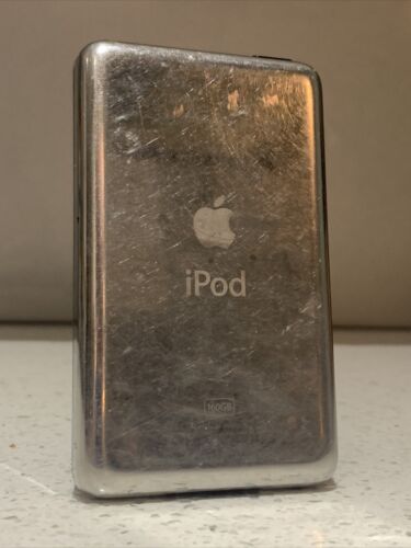 Apple iPod classic 7th Generation Grey 160GB A1238 - Picture 3 of 11