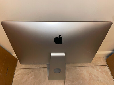 Apple iMac 27-inch Retina 5K (Late 2014) Core i7 @ 4.0GHz Apple iMac 27-inch Retina 5K (Late 2014) Core i7 @ 4.0GHz