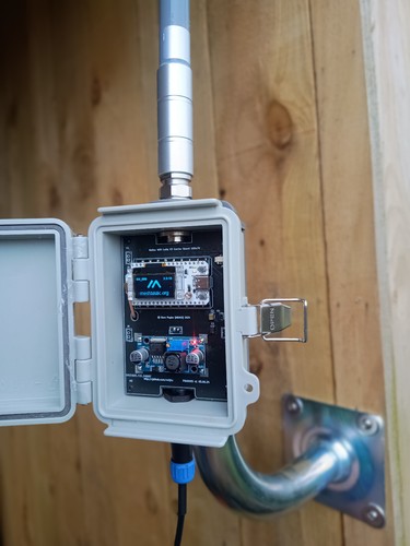 Complete Outdoor (IP67) Meshtastic Heltec LoRA WiFi V3 12v Node