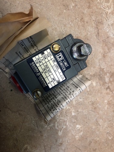 1x Square D B52B2 Heavy Duty Limit Switch Class 9007 Series A, NOS - Picture 6 of 9