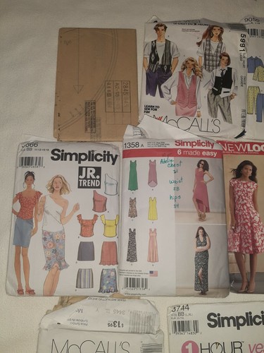 Lot Of 13 Vintage Garment Designs McCall Simplicity Avantgaurd Burda 2 hours 2Hr - Picture 2 of 6