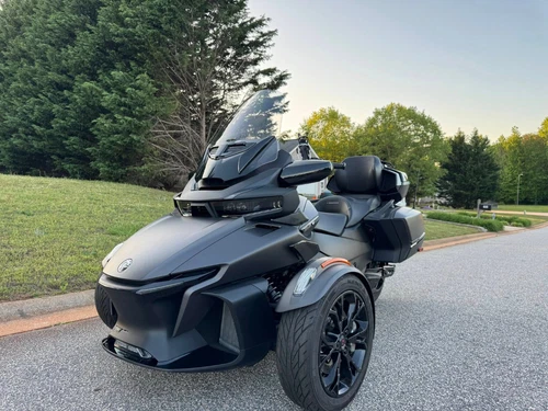 2022 Can-Am RT LIMITED Carbon dark edition 