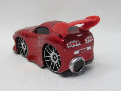 Alerón y llamaradas rojo Toyota Supra RC2 3280CX00 de colección perfil de piloto bajo - Imagen 4 de 6