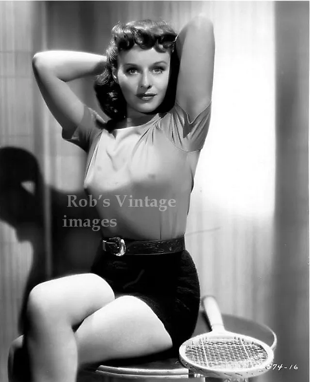 BULLET BRA MAMA photo Retro 1930's 1940s Paulette Goddard #2 Movie Starr 8  X10