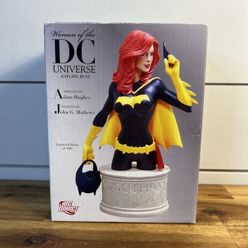 Batgirl Bust DC Comics Statue Women of the DC Universe Adam Hughes series 1 - Picture 1 of 11