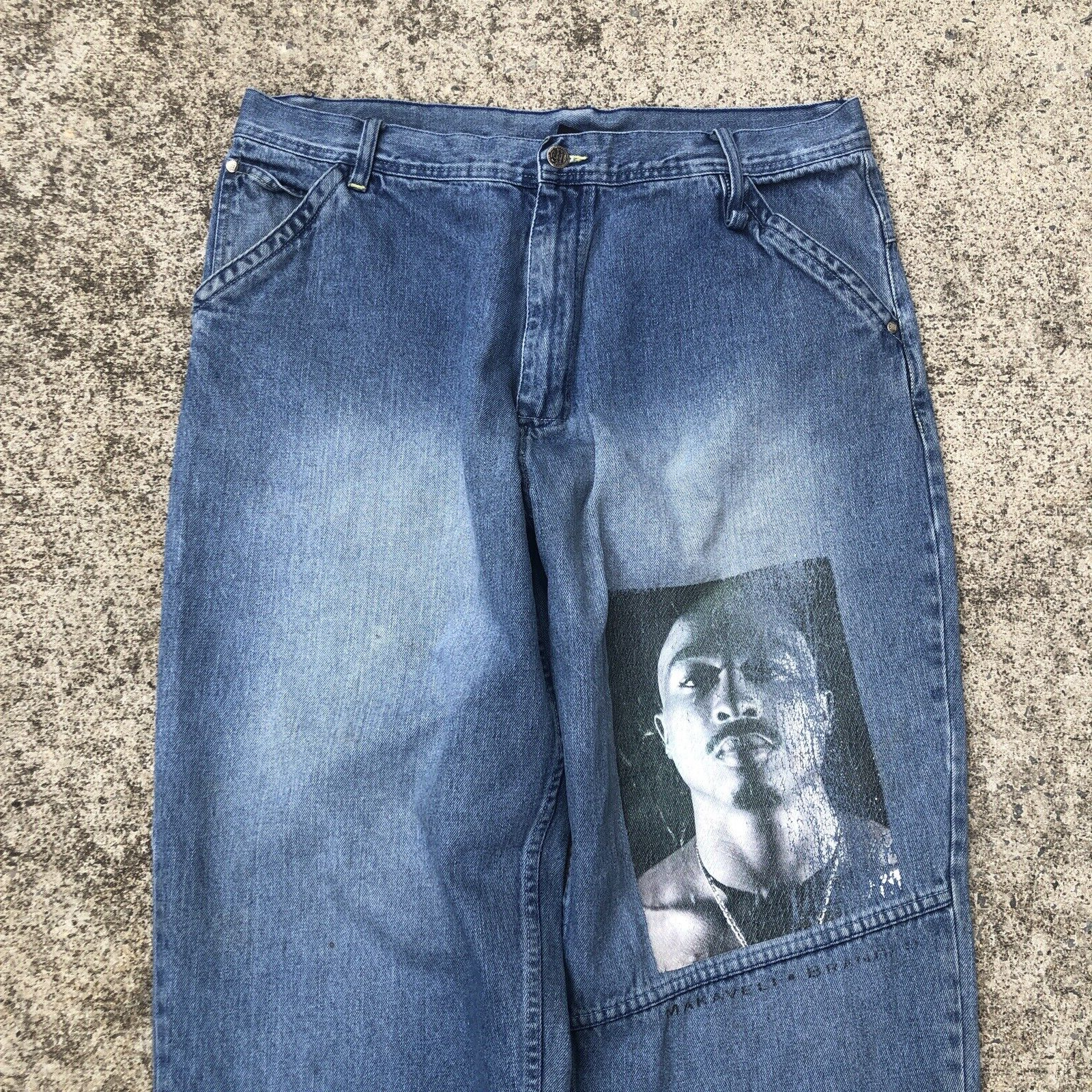 Picture 2 of 21