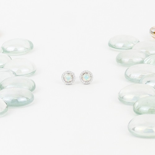 Orecchini a perno opale, argento sterling 925, orecchino opale rotondo, opale bianco fuoco - Foto 6 di 8