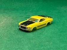 1 ROAD RACE REPLICAS, '69 MUSTANG MACH 1 BODY, BRIGHT YELLOW/BLACK, RRR, NEW