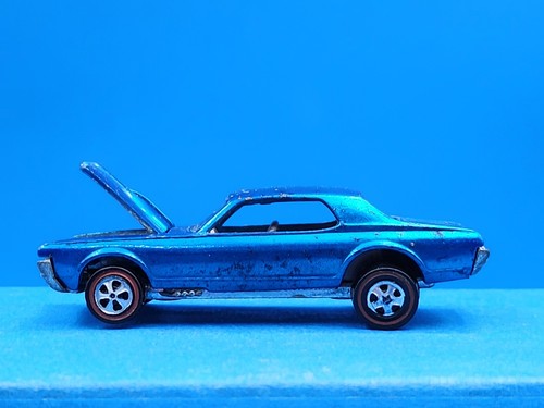 Hot Wheels Y30 CUSTOM COUGAR Original Redline 1968 US BLUE SPECTRAFLAME - Picture 10 of 19