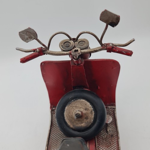 Vespa Scooter,Tin Bike Toy, Toy Antique Collection Vintage - Picture 9 of 18
