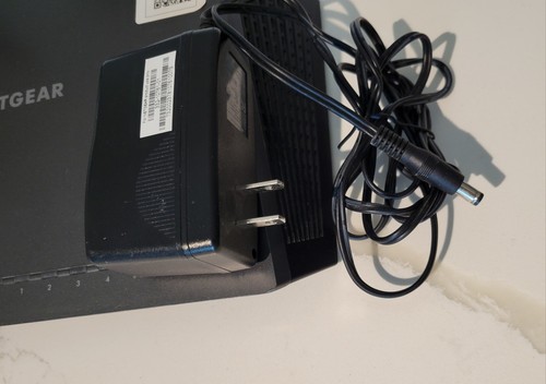 Netgear game/stream Nighthawk AC1900 Smart Wi-Fi Dual Band Gigabit Router R7000 - Picture 5 of 5