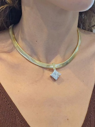 3ct Princess Cut VS1 Lab Grown Diamond 18K Yellow Gold Tubogas Pendant Necklace - Picture 3 of 6
