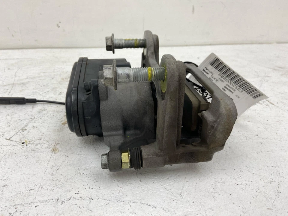 2021 2022 2023 CHEVY TAHOE LH LEFT REAR BRAKE CALIPER 84805861 OEM Foto 4 de 4
