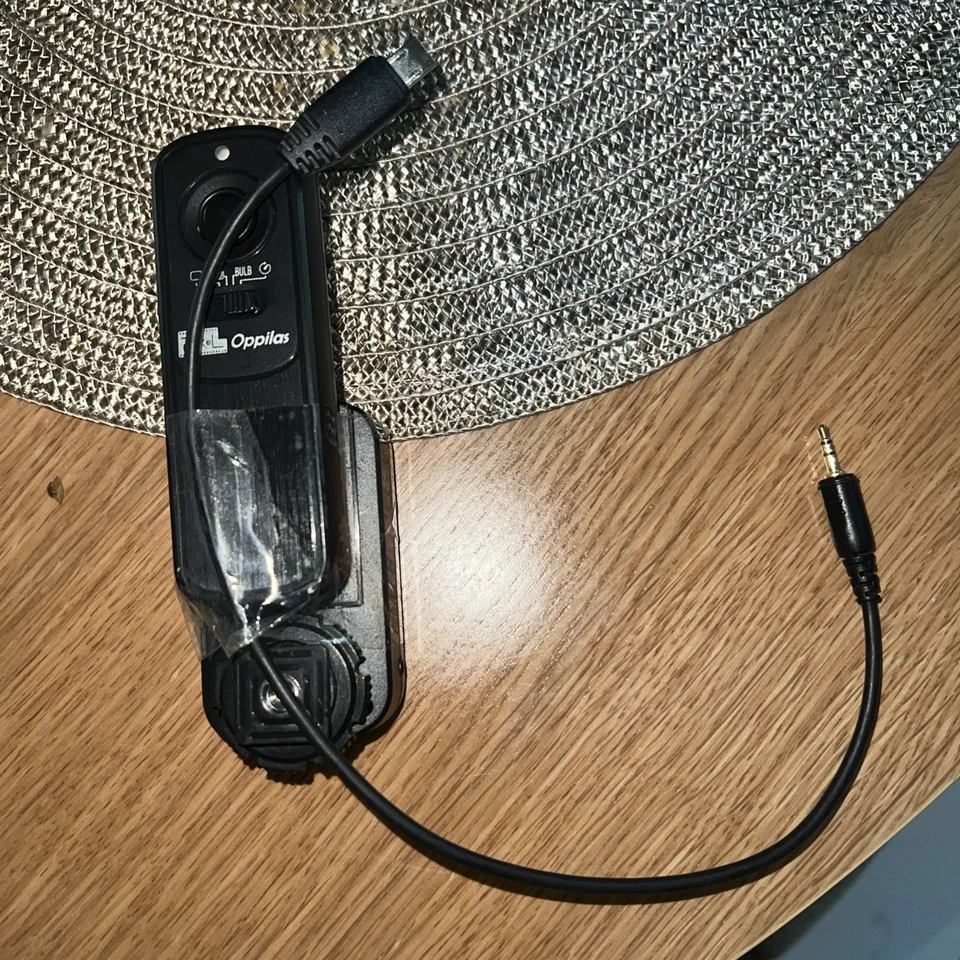 Pixel Oppilas Wireless Shutter Remote Control DC0 for Nikon - Image 2 of 2