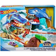Hot Wheels City Shark Beach Battle Challenge Playset with Track Builder Car NEW