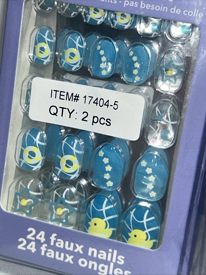 4 Nuevos Juegos Claire’s Prensado en Uñas Sin Pegamento Talla Niño Foto 2 de 4