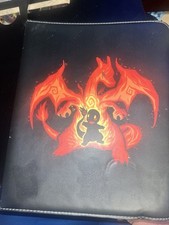 Lot(999)- Pokémon Charizard Binder with 187cards in pockets +50 more empty pages
