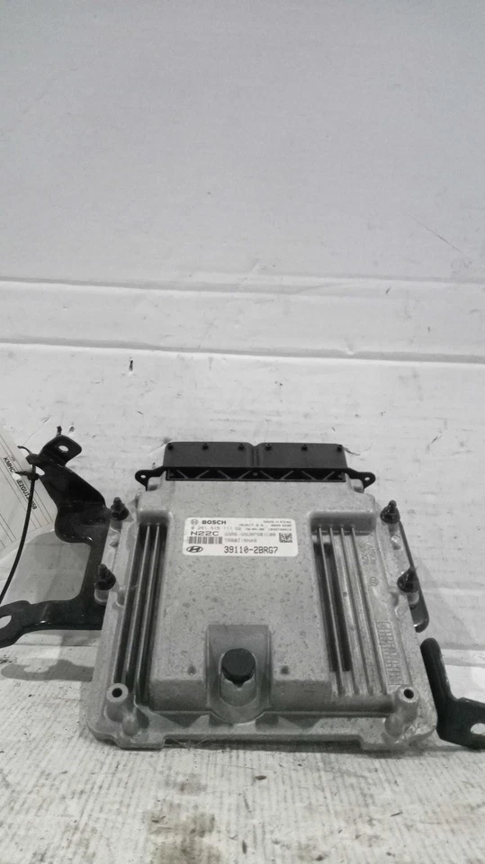 Módulo de control del motor Hyundai Accent 2016 ECM OEM 1,6 L rojo 125 k millas Foto 2 de 4