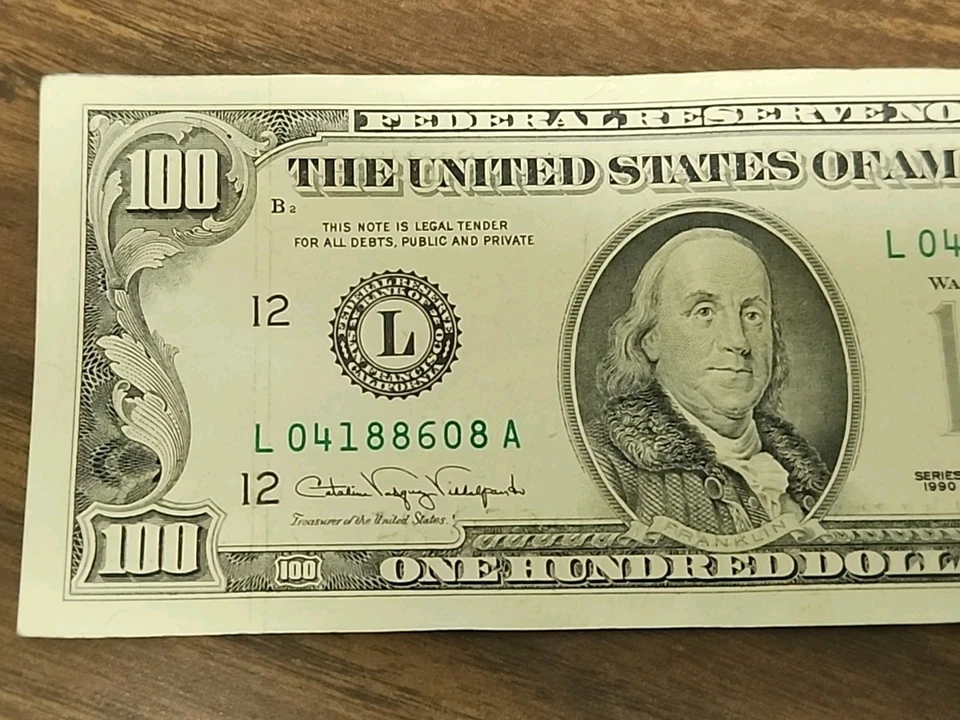 Series 1990 $100 Bill * SAN FRANCISCO * L 04188608 A - Image 2 of 4