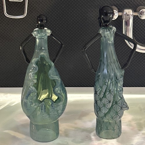 Alien Women’s Figure Handblown Glass Sculptures By Kind Geometric Art Miniatures - Picture 5 of 7