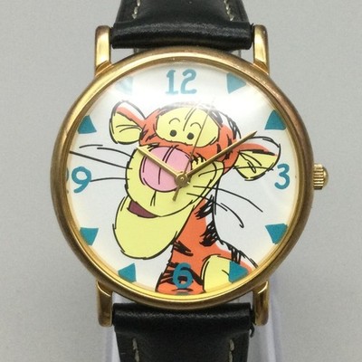 Timex Pooh Disney Watch Womens 33mm Tigger Dial Gold Tone Leather New Battery