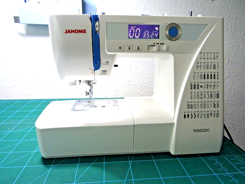 Janome 5060 QDC Sewing Machine - Picture 2 of 13