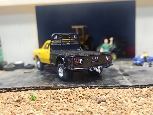 CUSTOM 1/64 1985 Dodge 3500 Ram Flat bed 4x4 Ertl TRUCK hitch & Tow CUMMINS farm - Picture 7 of 8