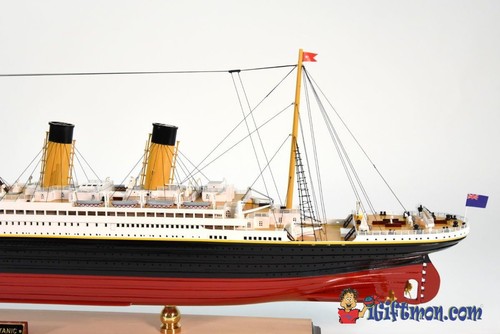HMHS TITANIC Passagierschiff 39" komplett gebautes Holzmodell mit Ständer - Bild 7 von 12