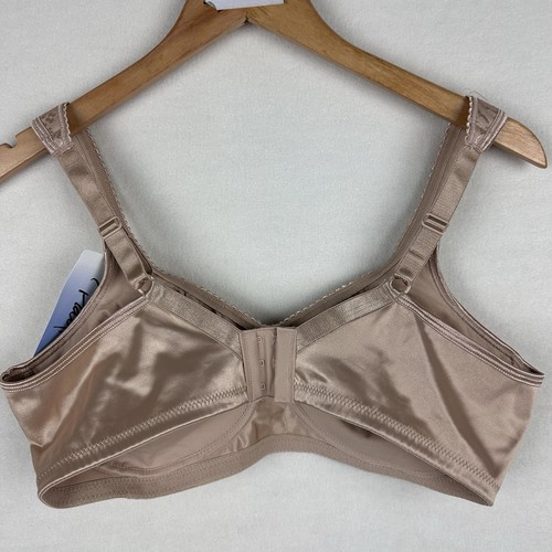 Playtex 4745 Womens 18-Hour Ultimate Lift Support Wireless Bra 40C Beige Satin - Picture 2 of 8