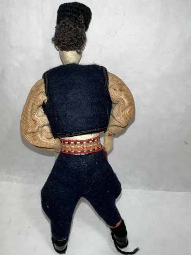 2 bambole vintage ~9" primitive russe/europee orientali maschio/femmina in abito da festa - Foto 17 di 23
