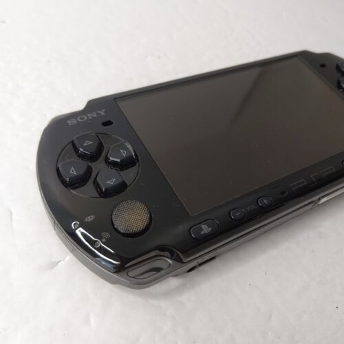 PSP 3000 Gran Turismo Racing Pack Limited Edition Konsole ohne Ladegerät aus Japan - Bild 2 von 9