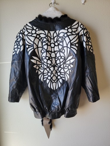 VTG 1980's Designer Black+White LEATHER JACKET Ornate Designs/Mink Trim FRANCE - Picture 8 of 22