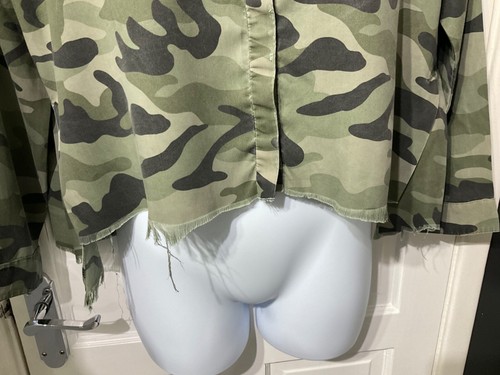 ZARA TRAFFALUC size EUR S camo shirt jacket cropped boxy oversized distressed - Picture 3 of 24