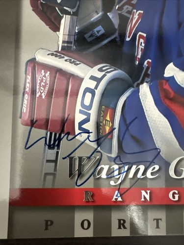 Wayne Gretzky Signed 1997-98 Donruss Studio 8x10 Hockey Photo New York Rangers - Picture 2 of 12