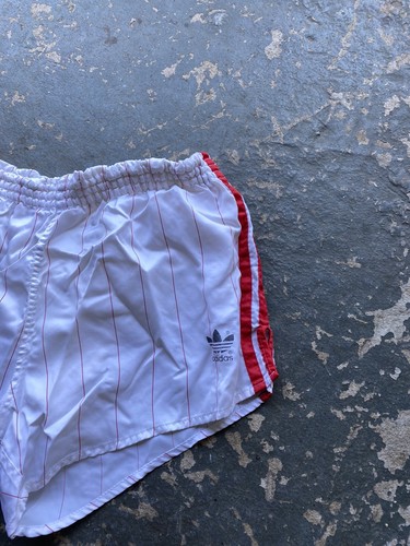 Adidas Nylon Sprinter Shorts Glanz Vintage Gr. M #20 - Bild 2 von 6