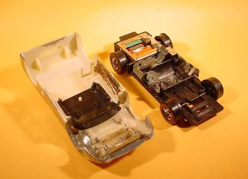 VINTAGE HOT WHEELS REDLINE SIZZLERS CHROME ANGELENO M70 USED NOT RUNNING LOOSE - Picture 3 of 4