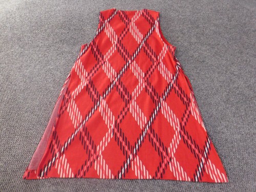 Crown & Ivy top Medium sleeveless red plaid pullover womens slit knit stretch - Picture 10 of 14