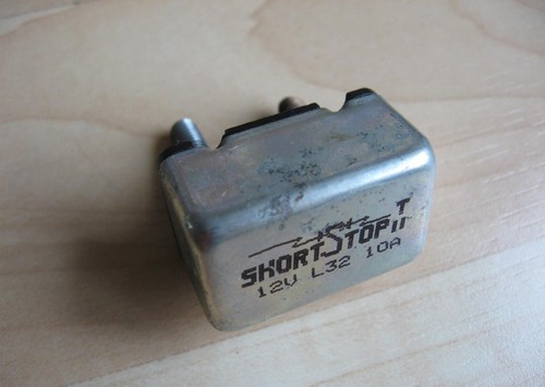 Bussmann Circuit Breaker 12V 10A 10Amps Shortstop Short Stop II #M147KA - Picture 1 of 5