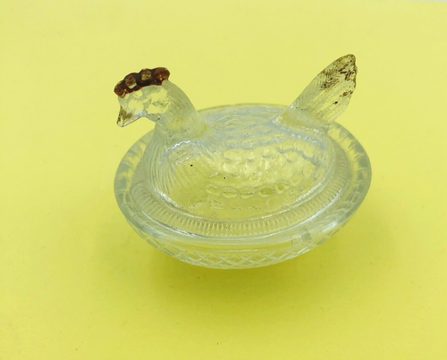 Small Miniature Hen on Nest Clear glass Salt Dip Cellar Red Comb - Picture 4 of 7