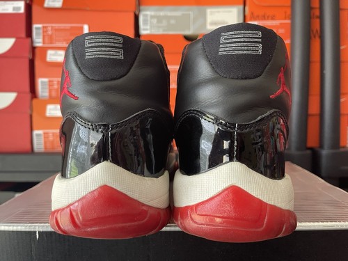 Nike Air Jordan 11 XI GEZÜCHTET RETRO 2001 SCHWARZ HERREN GRÖSSE 10,5 VARSITY ROT 136046-061 - Bild 8 von 11