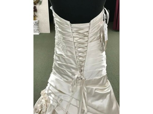 Alfred Angelo 14 A-Line Wedding Gown Dress Ruching Strapless Ivory Satin 2453 - Picture 2 of 7