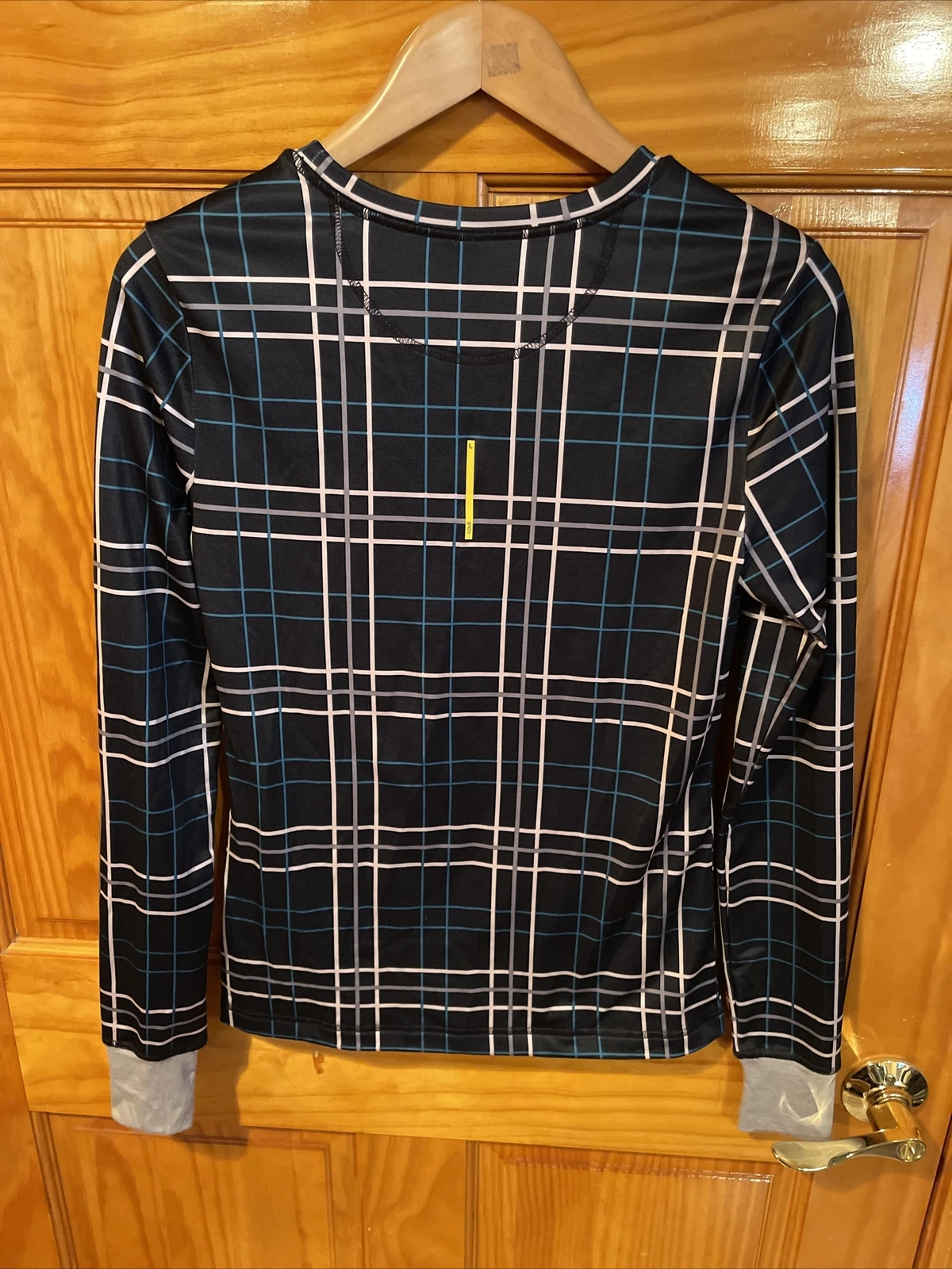 lole born in montreal long sleeve crew neck check sweatshirt