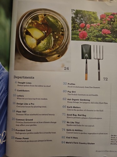 ORGANIC GARDENING MAGAZINE."GET YOUR GARDEN WINTER READY " DEC,2010 / JAN, 2011 - Picture 2 of 5