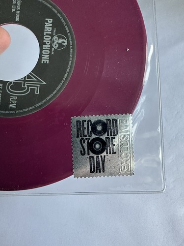 Dark Globe Syd Barrett R.E.M. 7” Record Store Day 2015 Exclusive - Picture 3 of 5