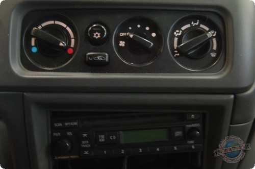 Used Front Left Lower Lower Control Arm Front fits: 2002 Mitsubishi Montero spor - Picture 12 of 13