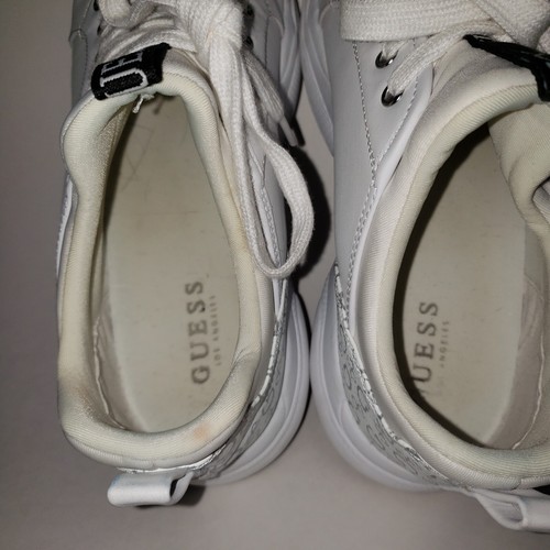 Guess Women's Sz 10 White Sneakers - Picture 5 of 10
