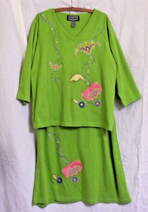 INDIGO-MOON-EMBROIDERED-SHIRT-SKIRT-SET-WOMAN-039-S-SIZE-LARGE-GREEN