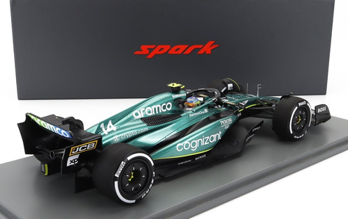 1/18 SPARK ASTON MARTIN F1 AMR23 #14 FERNANDO ALONSO BAHRAIN GP w/ DISPLAY CASE - Picture 3 of 5