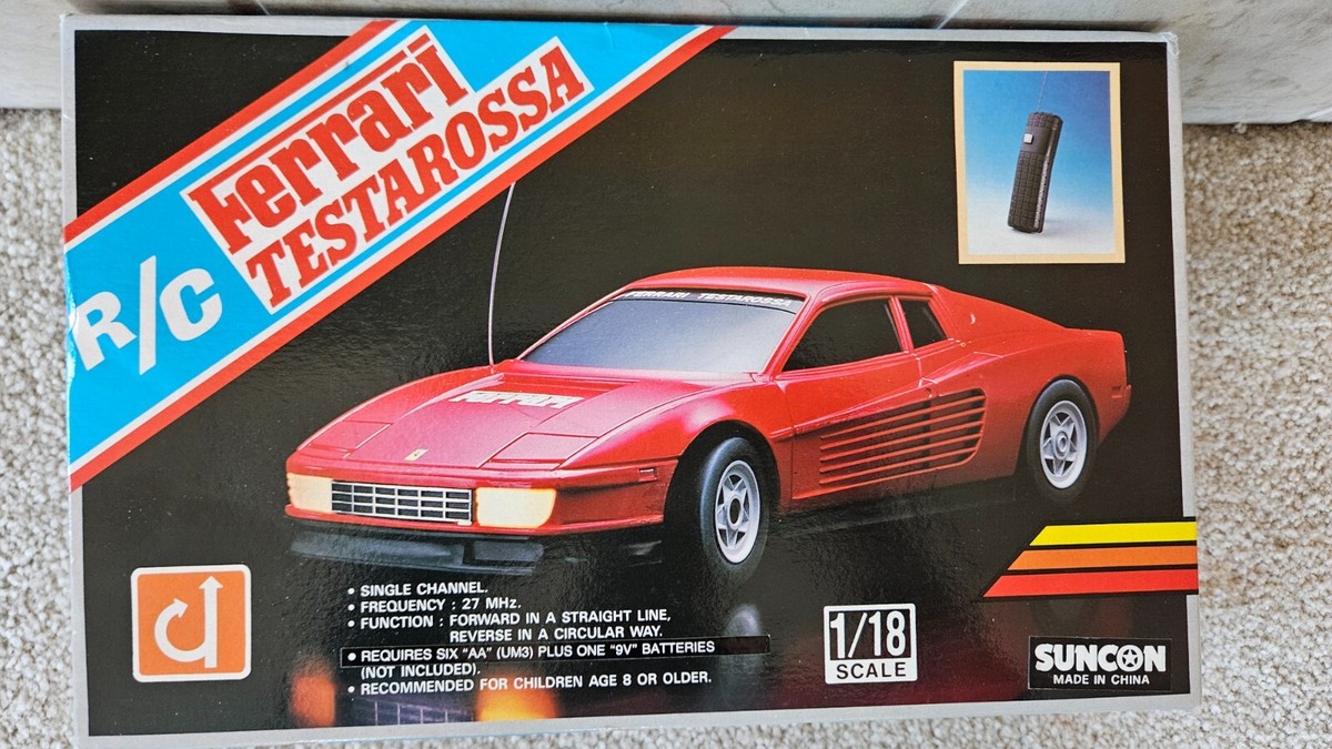 Ferrari Testarossa Red Suncon Radio-Controlled Car, 1:18